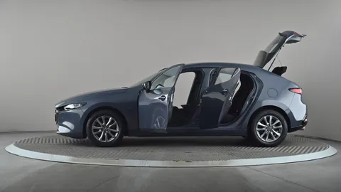 MAZDA 3 2.0 e-Skyactiv G MHEV SE-L Lux