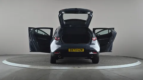 MAZDA 3 2.0 e-Skyactiv G MHEV SE-L Lux