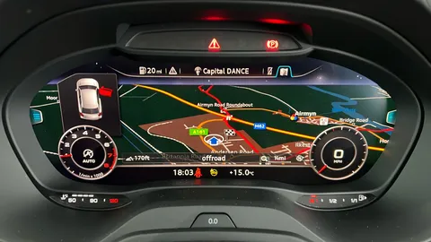 AUDI Q2 30 TFSI S Line