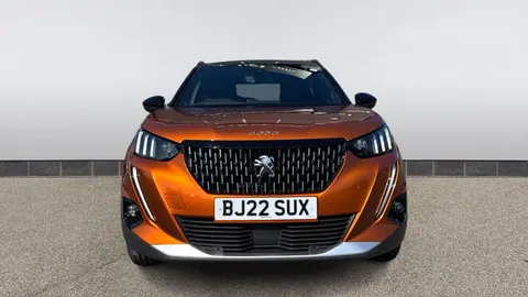 PEUGEOT 2008 1.2 PureTech 130 GT EAT8