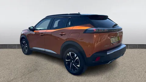 PEUGEOT 2008 1.2 PureTech 130 GT EAT8