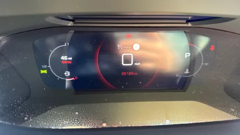 PEUGEOT 2008 1.2 PureTech 130 GT EAT8