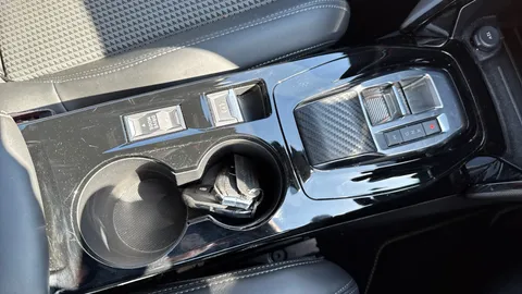 PEUGEOT 2008 1.2 PureTech 130 GT EAT8