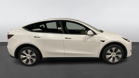 TESLA MODEL Y Long Range AWD Auto