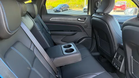 RENAULT ARKANA 1.6 E-Tech FHEV 145 Esprit Alpine Auto