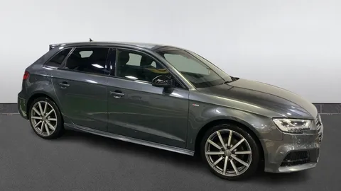 AUDI A3 30 TFSI 116 Black Edition