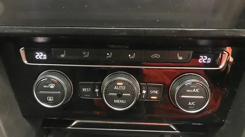 VOLKSWAGEN PASSAT 1.4 TSI 150 R-Line [Panoramic Roof]