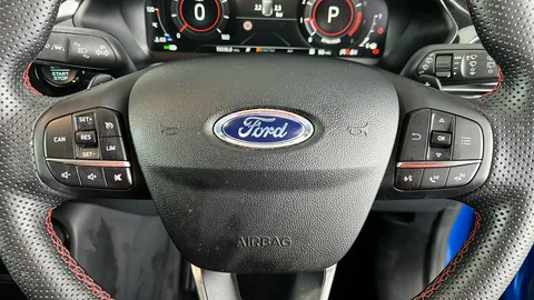 FORD PUMA 1.0 EcoBoost Hybrid mHEV ST-Line DCT