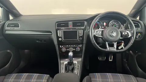 VOLKSWAGEN GOLF 1.4 TSI GTE DSG