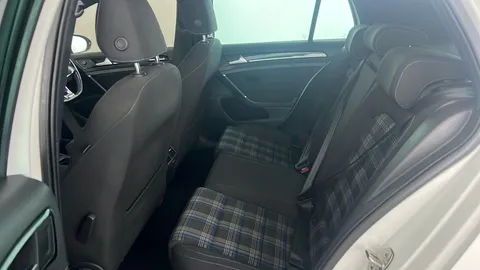 VOLKSWAGEN GOLF 1.4 TSI GTE DSG