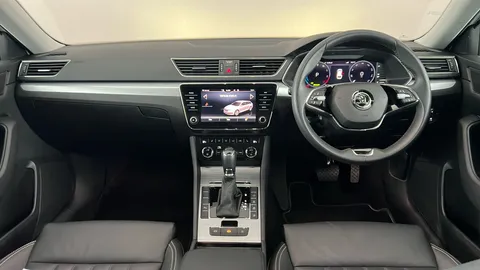 SKODA SUPERB 1.4 TSI iV SE Technology DSG