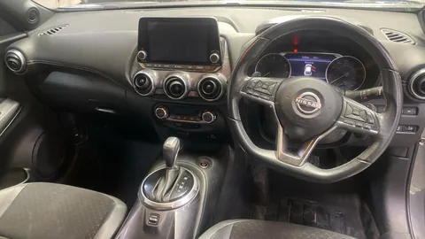 NISSAN JUKE 1.0 DiG-T 114 N-Connecta DCT