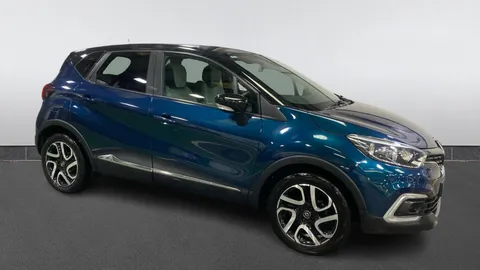 RENAULT CAPTUR 0.9 TCE 90 Iconic