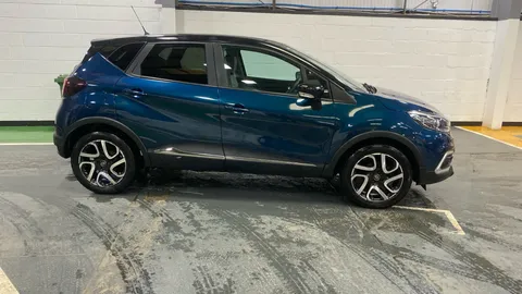 RENAULT CAPTUR 0.9 TCE 90 Iconic