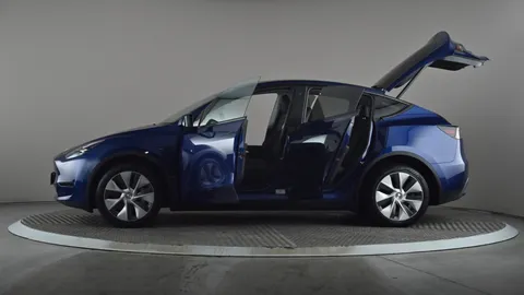 TESLA MODEL Y Long Range AWD Auto