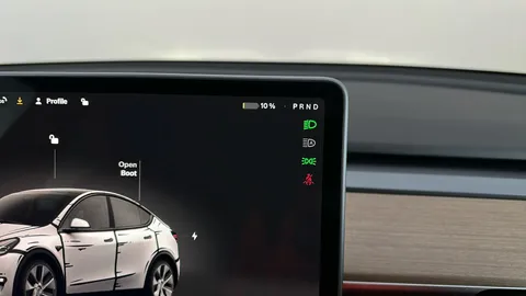 TESLA MODEL Y Long Range AWD Auto