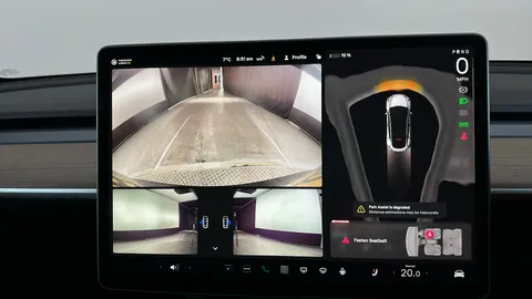 TESLA MODEL Y Long Range AWD Auto