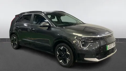 KIA NIRO 150kW 4 65kWh Auto