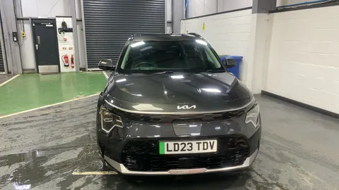 KIA NIRO 150kW 4 65kWh Auto
