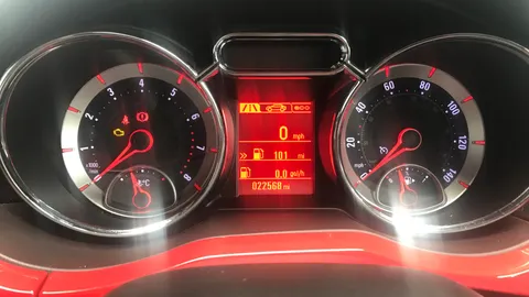 VAUXHALL ADAM 1.2i Griffin