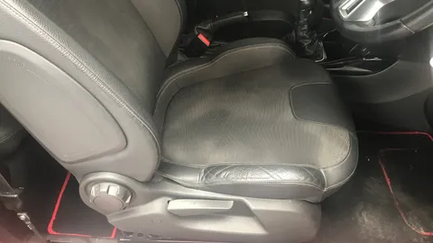 VAUXHALL ADAM 1.2i Griffin