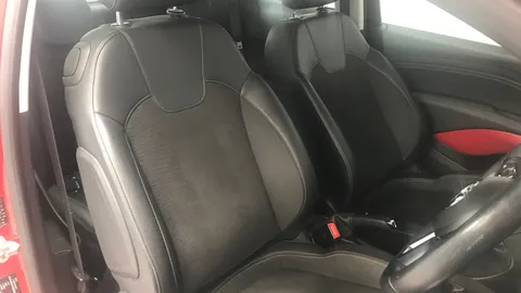 VAUXHALL ADAM 1.2i Griffin