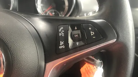 VAUXHALL ADAM 1.2i Griffin