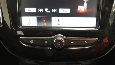 VAUXHALL ADAM 1.2i Griffin