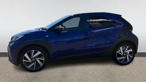 TOYOTA AYGO X 1.0 VVT-i Edge