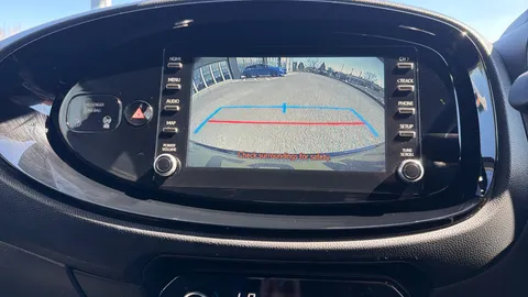 TOYOTA AYGO X 1.0 VVT-i Edge