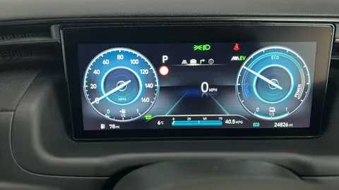 HYUNDAI TUCSON 1.6 TGDi Plug-in Hybrid N Line 4WD Auto