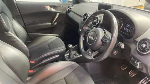 AUDI A1 1.4 TFSI S Line
