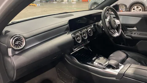 MERCEDES-BENZ A CLASS A35 4Matic Premium Auto