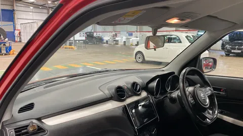 SUZUKI SWIFT 1.2 Dualjet 83 12V Hybrid SZ-L