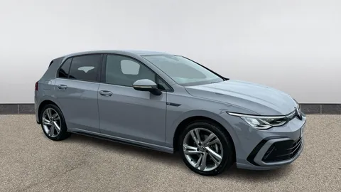 VOLKSWAGEN GOLF 1.5 TSI R-Line