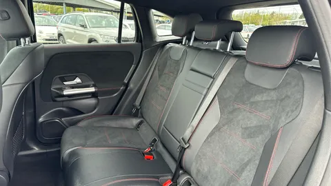 MERCEDES-BENZ EQA EQA 250+ 140kW AMG Line 70.5kWh Auto