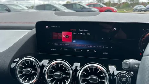 MERCEDES-BENZ EQA EQA 250+ 140kW AMG Line 70.5kWh Auto