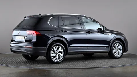 VOLKSWAGEN TIGUAN ALLSPACE 1.5 TSI Life DSG