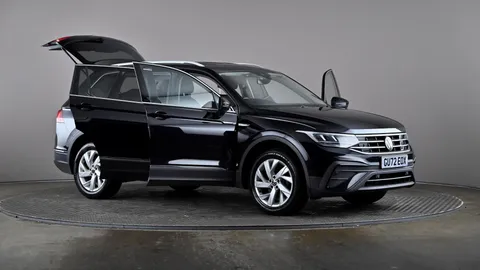 VOLKSWAGEN TIGUAN ALLSPACE 1.5 TSI Life DSG
