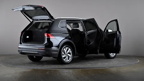 VOLKSWAGEN TIGUAN ALLSPACE 1.5 TSI Life DSG