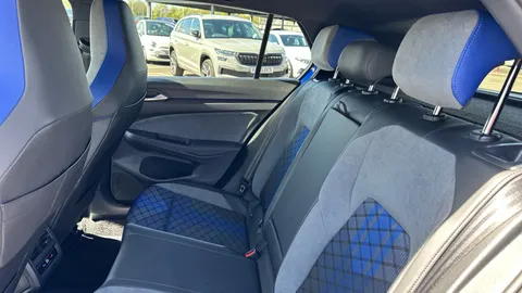 VOLKSWAGEN GOLF 2.0 TSI 320 R 4Motion DSG