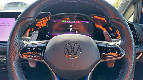 VOLKSWAGEN GOLF 2.0 TSI 320 R 4Motion DSG