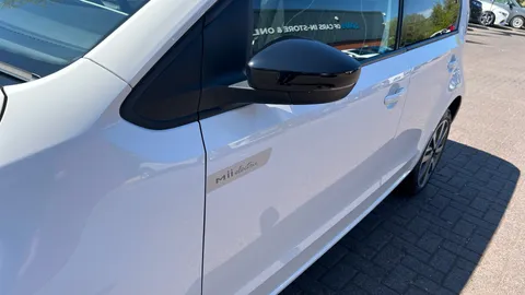 SEAT MII 61kW One 36.8kWh Auto