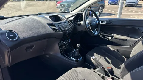 FORD FIESTA 1.25 82 Zetec