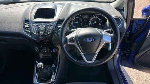 FORD FIESTA 1.25 82 Zetec