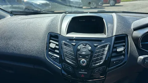 FORD FIESTA 1.25 82 Zetec