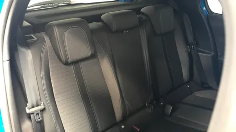 PEUGEOT 208 1.2 PureTech 100 Allure Premium