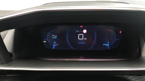 PEUGEOT 208 1.2 PureTech 100 Allure Premium