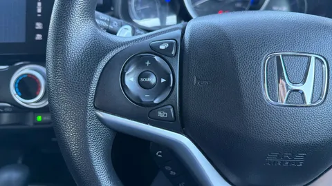 HONDA JAZZ 1.3 i-VTEC SE Navi CVT