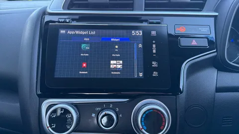 HONDA JAZZ 1.3 i-VTEC SE Navi CVT